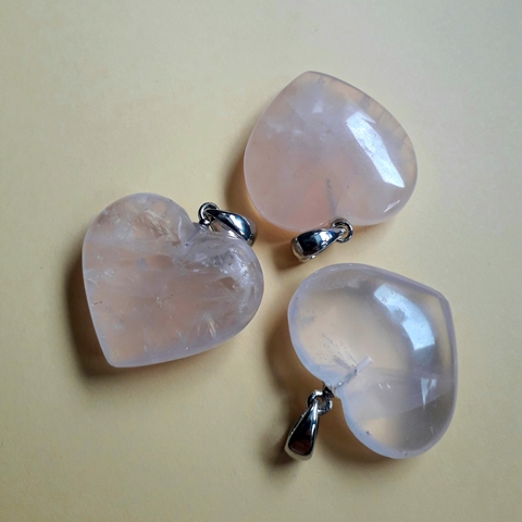 Rose quartz pendant